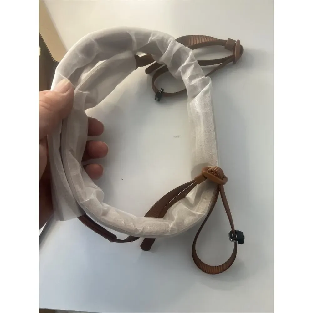 Divvia Leather Camper Strap NIB